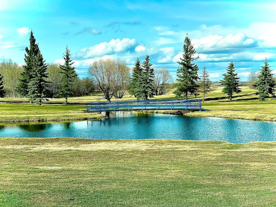 Mayerthorpe Golf and Country Club